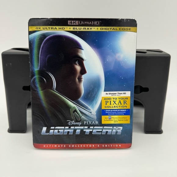 Pixar Other - Disney Pixar Lightyear 4K Ultra HD Blu-ray - Black and Blue